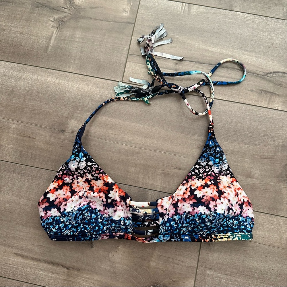 Floral bikini top with tie back detail